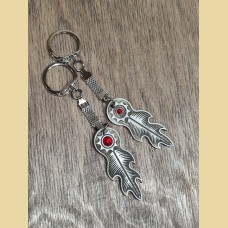Брелок из кости с камнем ЯЗЫКИ ПЛАМЕНИ 